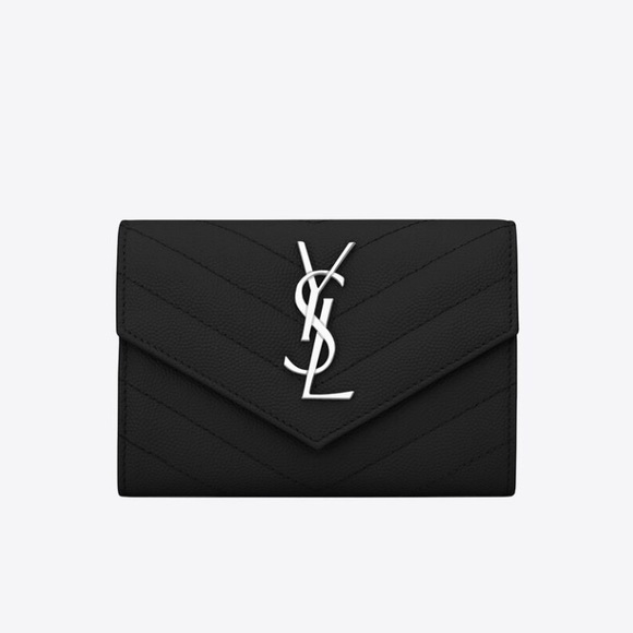 CASSANDRE MATELASSÉ SMALL ENVELOPE WALLET IN GRAIN DE POUDRE EMBOSSED LEATHER - Picture 1 of 6